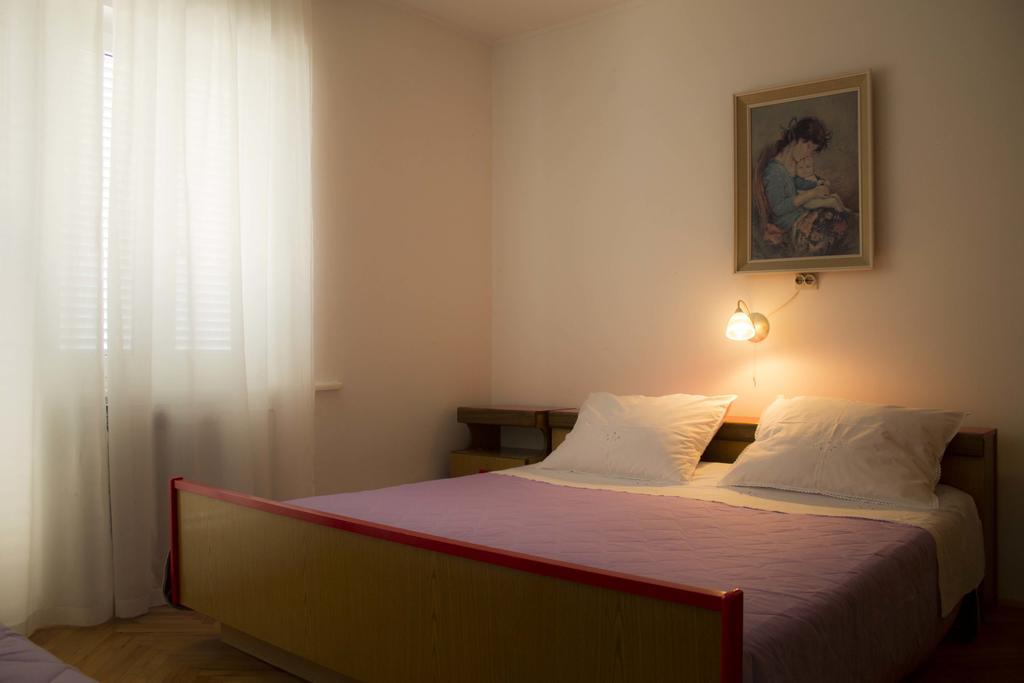 Apartment Gulic Supetarska Draga Eksteriør bilde